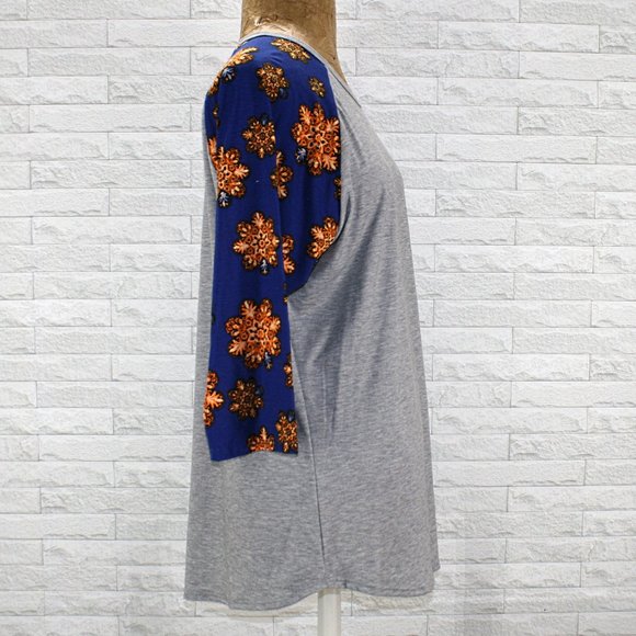 LULAROE Randy Top Floral Mandala Raglan Sleeve Blue Shirt Plus Size 2X - Picture 2 of 11